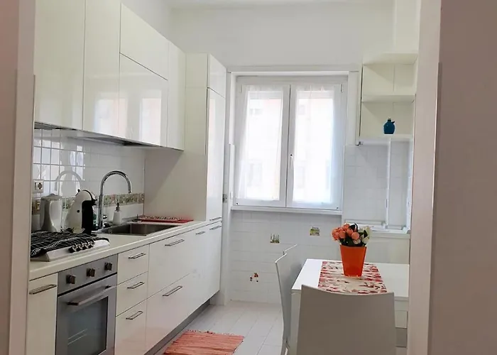 Vimercati 45 Appartamento Roma